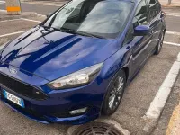 Usata Ford Focus 120 CV (88 kW) 2017 Bluazzurro Berlina