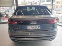 Usata Audi Q8 Business 286 CV (210 kW) 2021 Grigio scuro SUV