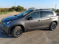Usata Peugeot 2008 102 CV (75 kW) 2019 Grigio SUV