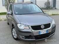 usata VW Touran 1.6 gpl 75kw + 5 posti