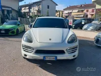 Usata Porsche Cayenne 245 CV (180 kW) 2013 Bianco SUV