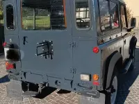 Usata Land Rover Defender 68 CV (50 kW) 1986 Grigio SUV