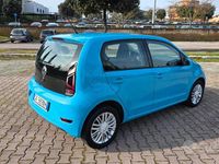 Usata VW up! Move 65 CV (47 kW) 2022 Blu Utilitaria