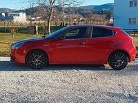 Usata Alfa Romeo Giulietta Quadrifoglio Verde 175 CV (128 kW) 2015 Rosso Berlina