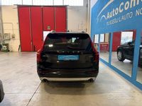 Usata Volvo XC90 Momentum 235 CV (172 kW) 2019 Nero SUV