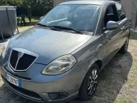 Usata Lancia Ypsilon 60 CV (44 kW) 2010 Grigio Utilitaria