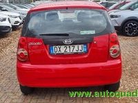 Usata Kia Picanto 65 CV (47 kW) 2009 Rosso Utilitaria