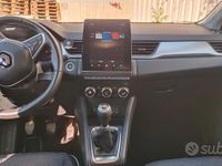 Usata Renault Captur 100 CV (73 kW) 2023 Blu SUV