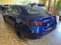 Usata Alfa Romeo Giulia Executive 190 CV (139 kW) 2019 Blu montecarlo Berlina