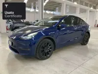 Usata Tesla Model Y Long Range AWD 258 kW (351 CV) 2021 Deep blue metallic SUV