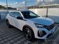 Usata Peugeot 2008 Allure 101 CV (74 kW) 2025 Bianco SUV