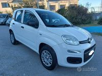 Usata Fiat Panda Lounge 84 CV (61 kW) 2013 Bianco Utilitaria