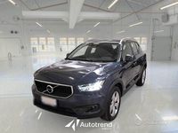 Usata Volvo XC40 Momentum 129 CV (94 kW) 2021 Blu SUV