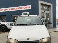 Usata Fiat Strada 63 CV (46 kW) 2002 Bianco Pick-up