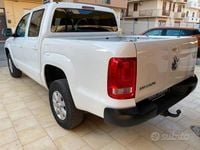 Usata VW Amarok 122 CV (89 kW) 2012 Bianco Pick-up