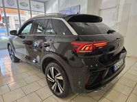 Usata VW T-Roc R-line 150 CV (110 kW) 2024 Nero SUV