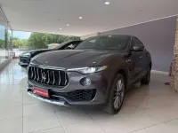 Usata Maserati Levante 275 CV (202 kW) 2020 Grigio SUV