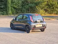 Usata Toyota Aygo X-play 69 CV (50 kW) 2017 Grigio Utilitaria