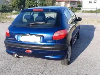 Usata Peugeot 206 75 CV (55 kW) 2002 Bluazzurro Berlina