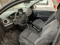 Usata Renault Clio III Dynamique 85 CV (62 kW) 2010 Nero Berlina