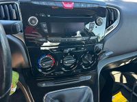 Usata Lancia Ypsilon 80 CV (58 kW) 2016 Grigio Utilitaria