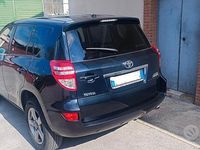 Usata Toyota RAV4 150 CV (110 kW) 2012 Nero SUV