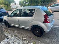 Usata Dacia Sandero 75 CV (55 kW) 2009 Grigio Utilitaria