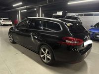 Gebraucht Peugeot 308 SW Allure 131 PS (96 kW) 2019 Schwarz Kombi
