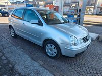 Usata VW Polo 75 CV (55 kW) 2004 Argento Utilitaria