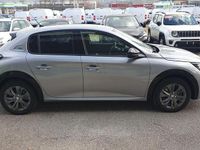 Usata Peugeot e-208 Allure 56 kW (77 CV) 2022 Grigio Utilitaria