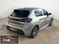 Usata Peugeot 208 Allure 101 CV (74 kW) 2023 Grigio Utilitaria