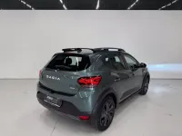 Nuova Dacia Sandero Expression 101 CV (74 kW) 2025 Verde scuro Berlina