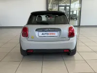 Usata Mini Cooper SE 135 kW (184 CV) 2020 Bianco Utilitaria