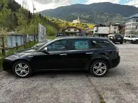 Usata Alfa Romeo 159 150 CV (110 kW) 2012 Nero Station wagon