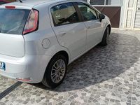 Usata Fiat Punto Easy 75 CV (55 kW) 2013 Bianco Berlina