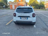 Usata Dacia Duster Prestige 101 CV (74 kW) 2023 Bianco SUV