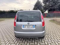 Usata Skoda Roomster Elegance 105 CV (77 kW) 2012 Grigio Monovolume