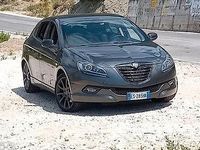 Begagnad Lancia Delta S 190 HK (139 kW) 2013 Grå Halvkombi