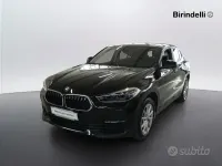Usata BMW X2 Performance 150 CV (110 kW) 2022 Schwarz pastello SUV