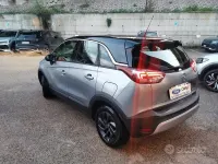 Usata Opel Crossland 110 CV (80 kW) 2021 Grigio SUV