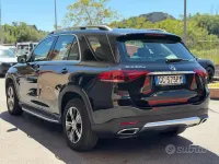 Usata Mercedes GLE300 245 CV (180 kW) 2020 Nero SUV