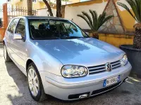 Usata VW Golf IV Highline 110 CV (80 kW) 2001 Berlina