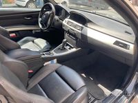 Begagnad BMW 330 Cabriolet 231 HK (169 kW) 2007 Grå Cab