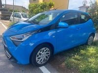 Begagnad Toyota Aygo Connect Style 72 HK (52 kW) 2020 Blå Halvkombi