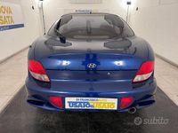 Occasion Hyundai Coupé 116 PK (85 kW) 2000 Blauw Coupé