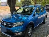 Usata Dacia Sandero Stepway 90 CV (66 kW) 2015 Bluazzurro Berlina