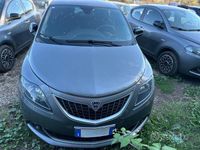 Occasion Lancia Ypsilon S 70 PK (51 kW) 2024 Grijs Hatchback