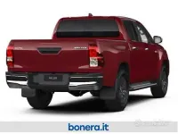 Nuova Toyota HiLux Lounge 204 CV (150 kW) 2026 Rosso Pick-up