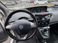 Usata Lancia Ypsilon Platinum 69 CV (50 kW) 2012 Utilitaria