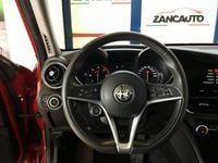 Usata Alfa Romeo Giulia Tech Edition 160 CV (117 kW) 2020 Rosso Berlina